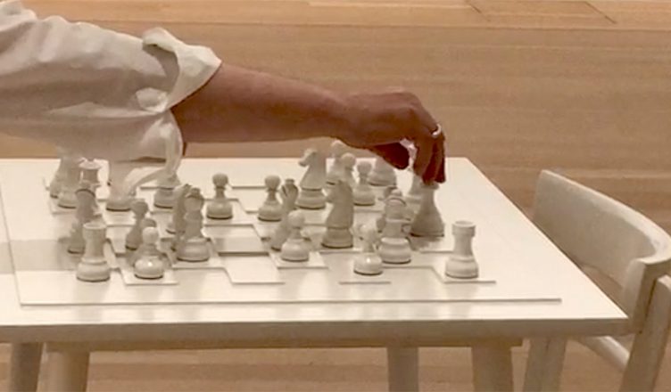 alt="White Chess Set I Version I Hommage á Yoko Ono by Robert">